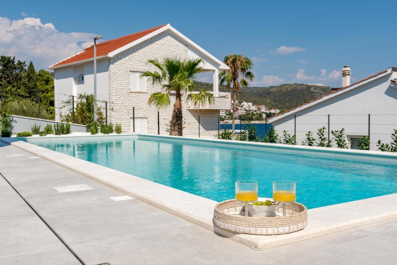 Villa Juliet Trogir Eksteriør billede
